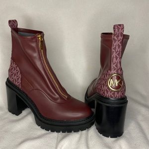 NWOT Michael Kors Cyrus Zip Platform Bootie size 9 in Merlot